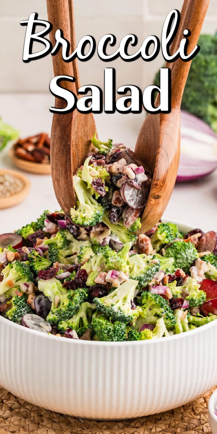 Quick & Creamy Broccoli Salad: The Ultimate Potluck Side Dish